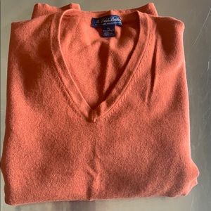 Men’s burnt orange sweater